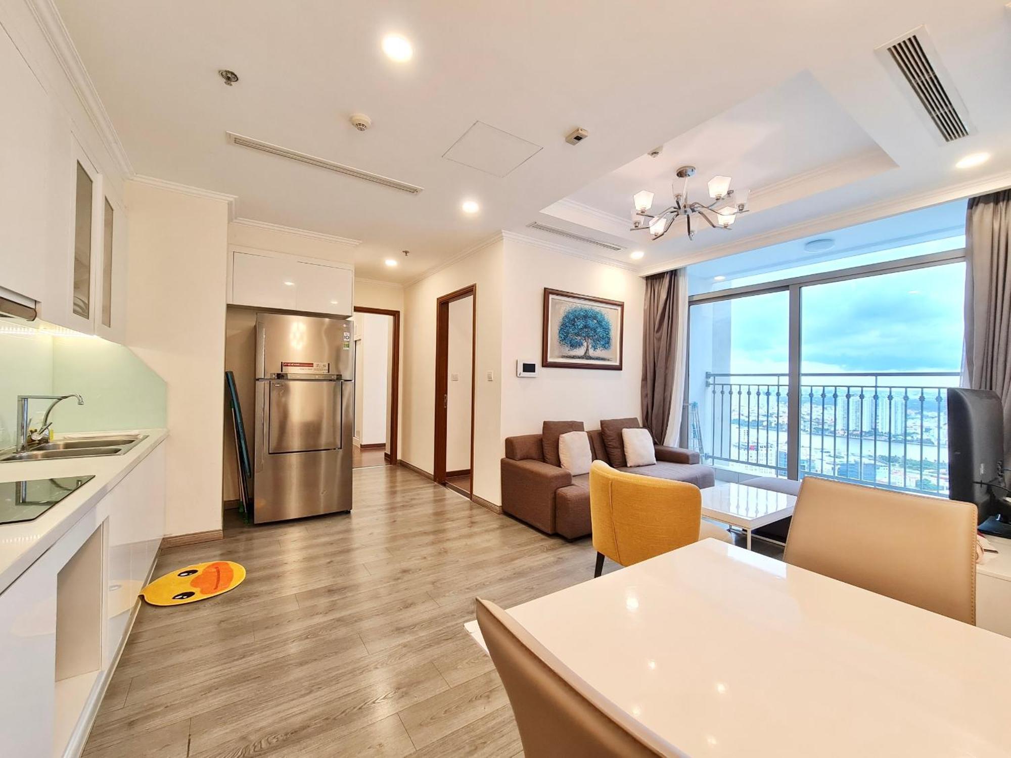 Apartment 2 Bed At Landmark Plus - Vinhomes Ho Chi Minh City